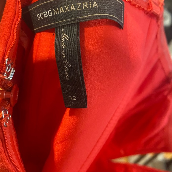 BCBG strapless V cocktail dress - Picture 4 of 8